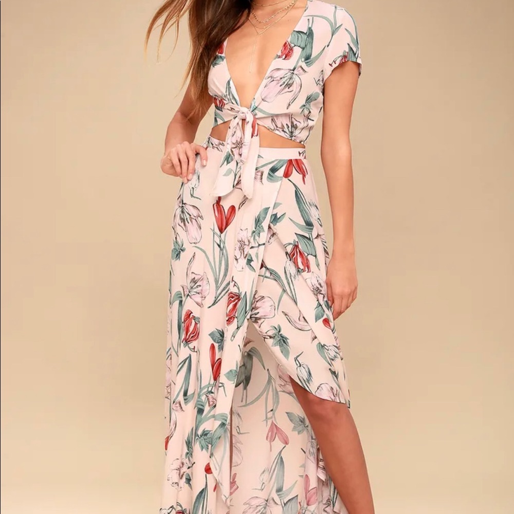 🛍 Lulus Magdalena Pink Blush Floral Print Two Piece Maxi Dress (A12)